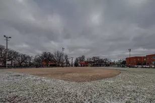 2049 W 34th St, Chicago, IL 60608 - Photo 25