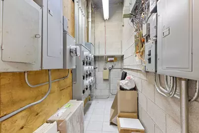 6301 N Northwest Highway, Chicago, IL 60631 - Photo 11