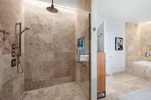 363 E Wacker Dr, Chicago, IL 60601 - Photo 17