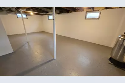 2215 Welworth Avenue, Rockford, IL 61108 - Photo 11