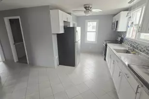 2215 Welworth Ave, Rockford, IL 61108 - Photo 3