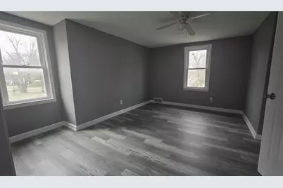 2215 Welworth Avenue, Rockford, IL 61108 - Photo 7