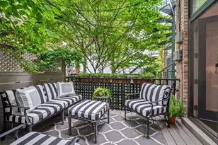 55 E Elm St, Chicago, IL 60611 - Photo 15