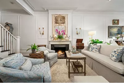 55 E Elm Street, Chicago, IL 60611 - Photo 3