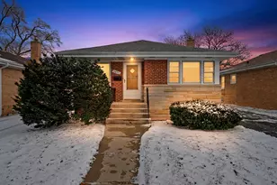 2439 Ernst St, Franklin Park, IL 60131 - Photo 3