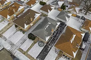 2439 Ernst St, Franklin Park, IL 60131 - Photo 29