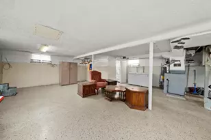 2439 Ernst St, Franklin Park, IL 60131 - Photo 19