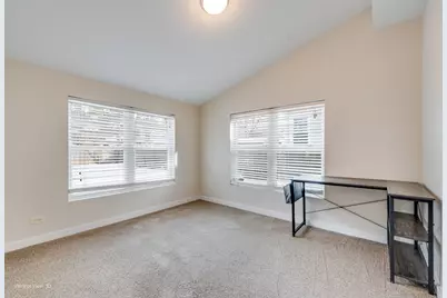 226 Charlotte Place, Mundelein, IL 60060 - Photo 15