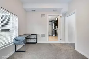 226 Charlotte Pl, Mundelein, IL 60060 - Photo 11