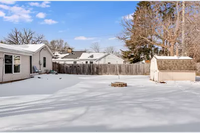 226 Charlotte Place, Mundelein, IL 60060 - Photo 19