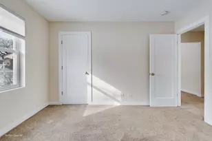 226 Charlotte Pl, Mundelein, IL 60060 - Photo 9