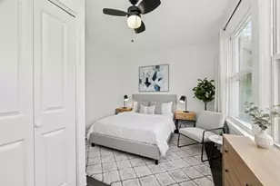 7832 S Paxton Ave, Chicago, IL 60649 - Photo 21