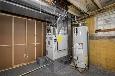 7832 S Paxton Avenue, Chicago, IL 60649 - Photo 49