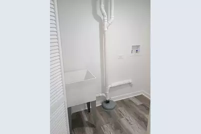 7832 S Paxton Avenue, Chicago, IL 60649 - Photo 47