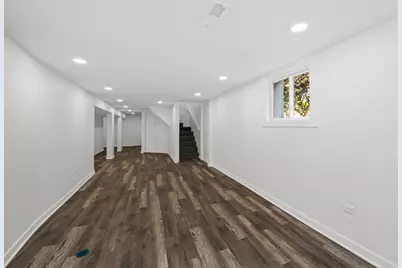 7832 S Paxton Avenue, Chicago, IL 60649 - Photo 45