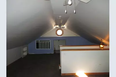 3902 W Claire Boulevard, Midlothian, IL 60445 - Photo 9