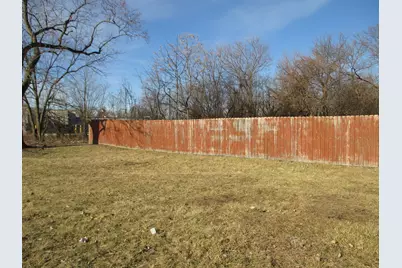 3902 W Claire Boulevard, Midlothian, IL 60445 - Photo 11