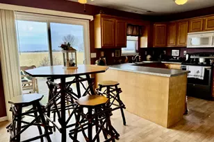 406 Edwards St, Granville, IL 61326 - Photo 7