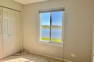 370 Springlake Ln, Aurora, IL 60504 - Photo 13