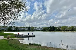 370 Springlake Ln, Aurora, IL 60504 - Photo 25