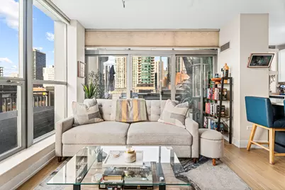 [Address not provided], Chicago, IL 60654 - Photo 11