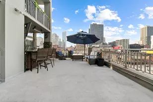 [Address not provided], Chicago, IL 60654 - Photo 29