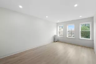 6254 N Whipple St, Chicago, IL 60659 - Photo 3