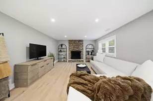 7725 Sawyer Rd, Darien, IL 60561 - Photo 23