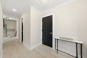 7725 Sawyer Rd, Darien, IL 60561 - Photo 3