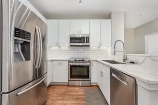 1901 S Calumet Ave, Chicago, IL 60616 - Photo 7