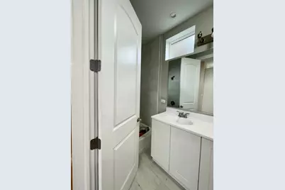 5506 N Glenwood Avenue #2, Chicago, IL 60640 - Photo 17