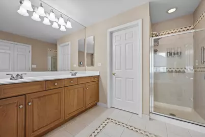 1808 Dunhill Circle, Glenview, IL 60025 - Photo 19
