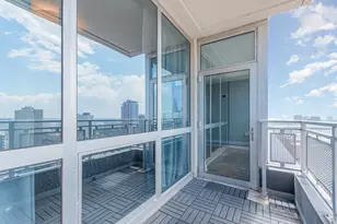 1901 S Calumet Ave, Chicago, IL 60616 - Photo 17