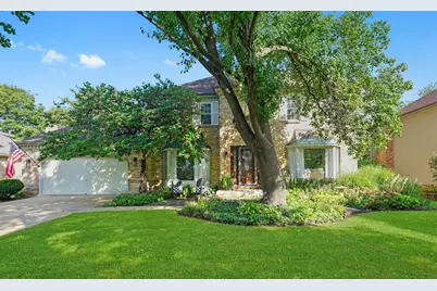 289 Winding Creek Drive, Naperville, IL 60565 - Photo 1