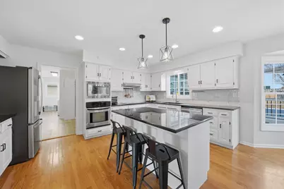 289 Winding Creek Drive, Naperville, IL 60565 - Photo 13