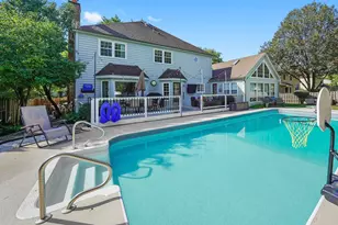 289 Winding Creek Dr, Naperville, IL 60565 - Photo 3