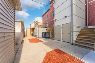 218 S Western Ave, Chicago, IL 60612 - Photo 21