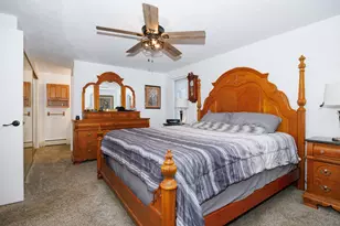 48 Avenue A, Bloomington, IL 61704 - Photo 23