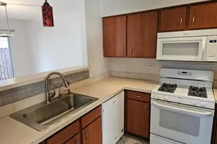 10 Ronan Ct, Lake in the Hills, IL 60156 - Photo 7