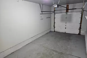 10 Ronan Ct, Lake in the Hills, IL 60156 - Photo 19