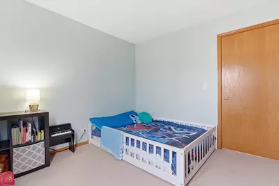 2190 Braeburn Drive #B, Wauconda, IL 60084 - Photo 19