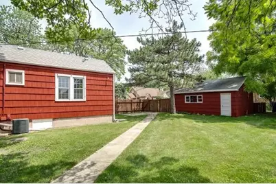 12001 Greenwood Avenue, Blue Island, IL 60406 - Photo 13