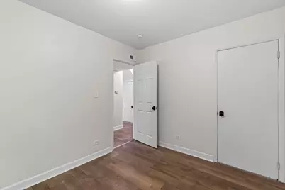 16608 Sawyer Avenue, Markham, IL 60428 - Photo 9