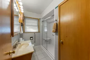 283 W 10th St, Chicago Heights, IL 60411 - Photo 17