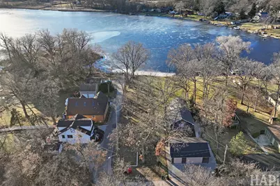 42028 N East Road, Antioch, IL 60002 - Photo 9