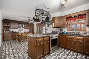 13090 River Rd, Plano, IL 60545 - Photo 5