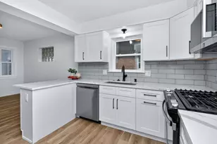 7624 W Ainslie St, Harwood Heights, IL 60706 - Photo 7