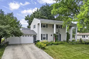 27W084 Fleming Dr, Winfield, IL 60190 - Photo 33