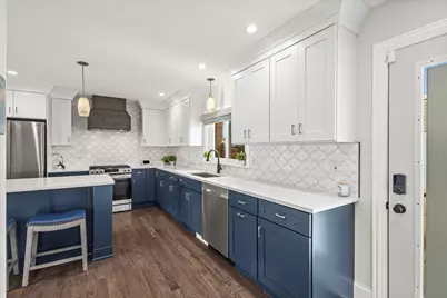 7046 Beckwith Road, Morton Grove, IL 60053 - Photo 11