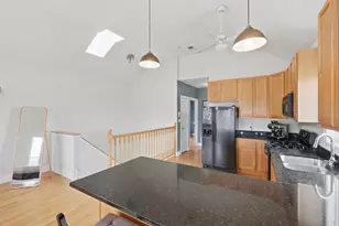 7513 W Irving Park Rd, Chicago, IL 60634 - Photo 9